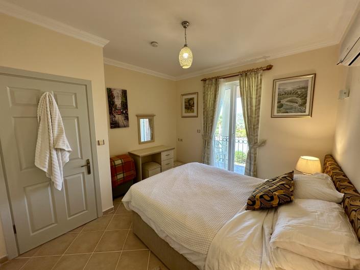 Image No.22-2 Bed Apartment for sale