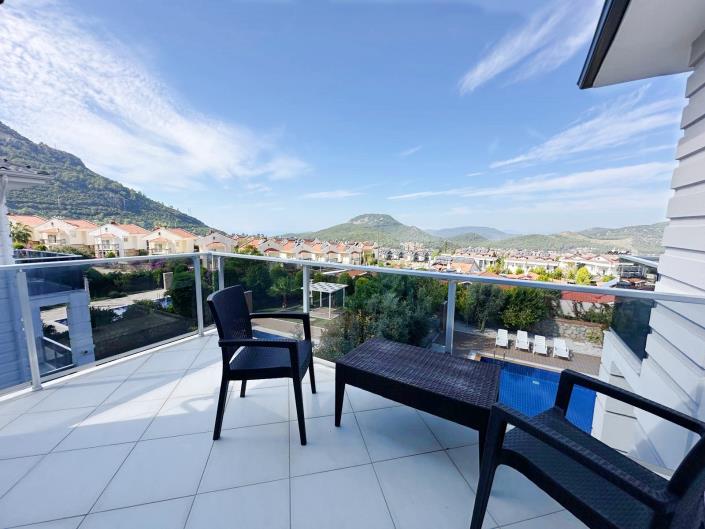 Image No.10-4 Bed Villa / Detached for sale