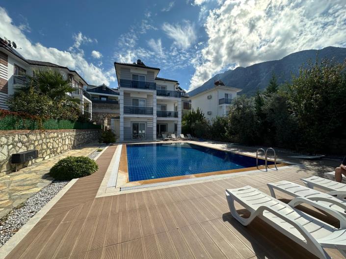 Image No.24-4 Bed Villa / Detached for sale