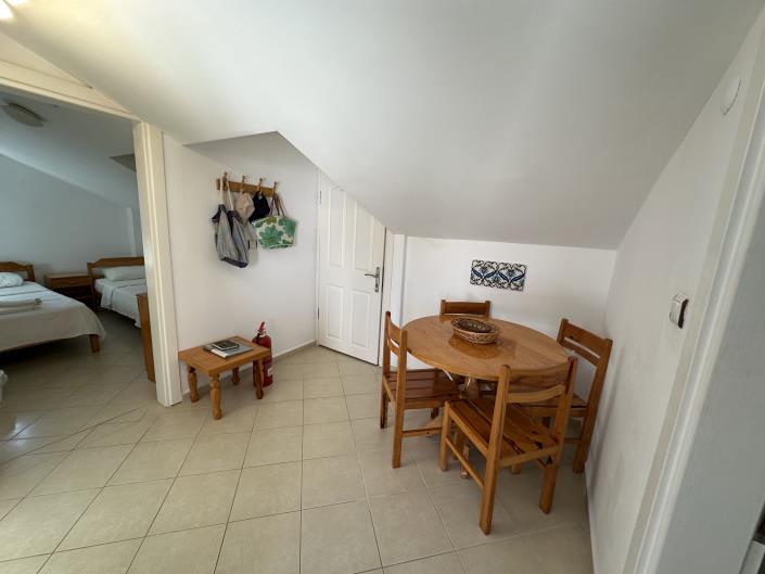 Image No.20-4 Bed Apartment for sale