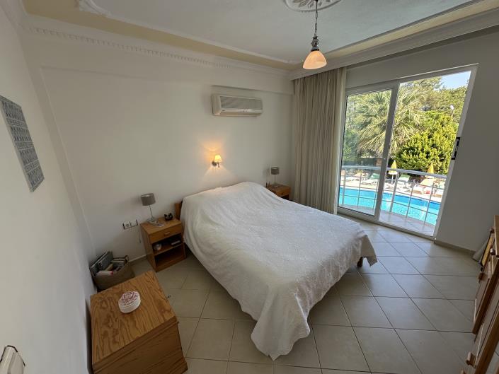 Image No.11-4 Bed Apartment for sale