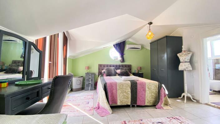 Image No.36-Villa / Détaché de 4 chambres à vendre à Hisaronu