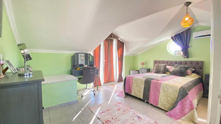 Image No.37-Villa / Détaché de 4 chambres à vendre à Hisaronu