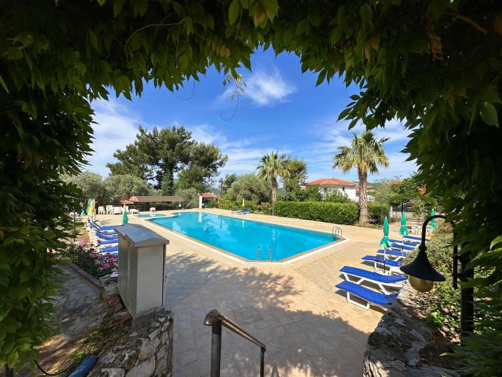 Image No.2-Appartement de 2 chambres à vendre à Ovacik