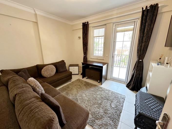 Image No.4-4 Bed Apartment for sale