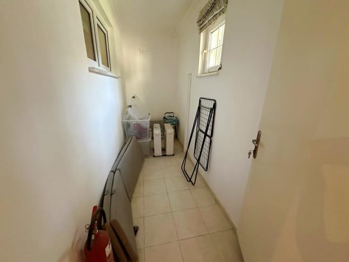 Image No.13-4 Bed Apartment for sale