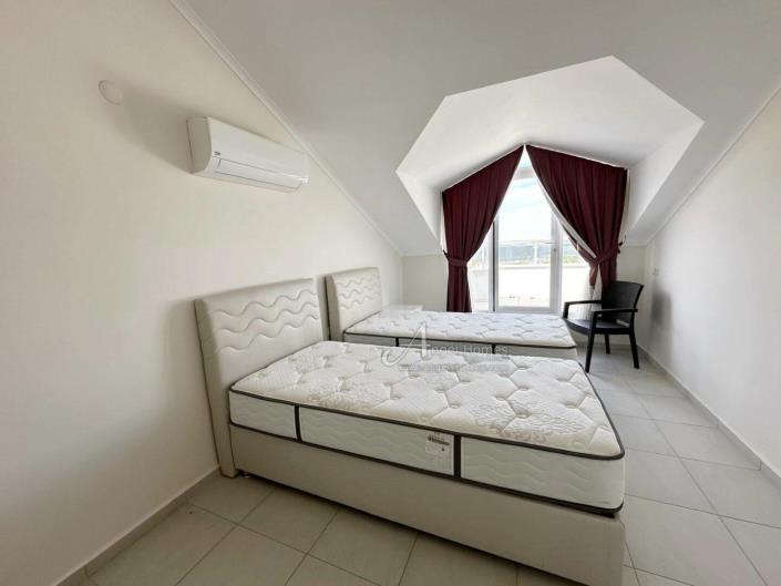 Image No.10-2 Bed Apartment for sale