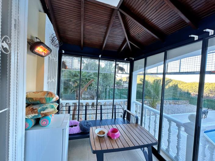 Image No.14-3 Bed Villa / Detached for sale