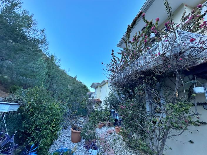 Image No.28-3 Bed Villa / Detached for sale