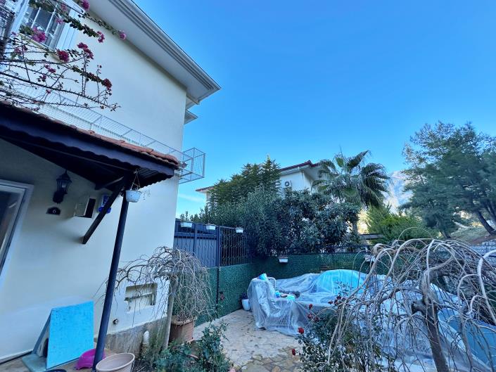 Image No.29-3 Bed Villa / Detached for sale