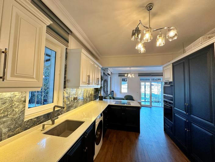 Image No.10-3 Bed Villa / Detached for sale