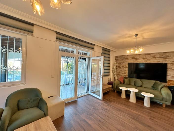 Image No.8-3 Bed Villa / Detached for sale