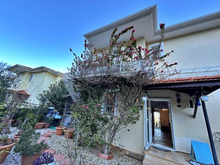 Image No.5-3 Bed Villa / Detached for sale