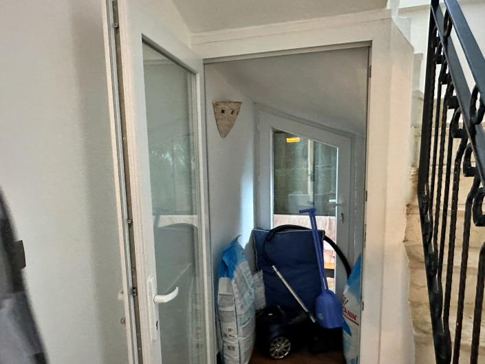 Image No.33-3 Bed Villa / Detached for sale