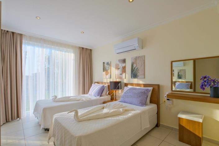 Image No.16-2 Bed Apartment for sale