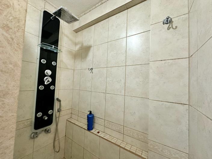 Image No.21-3 Bed Villa for sale