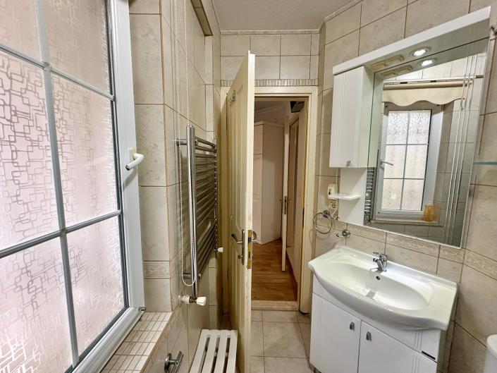 Image No.22-3 Bed Villa for sale