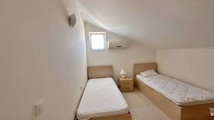 Image No.17-3 Bed Apartment for sale