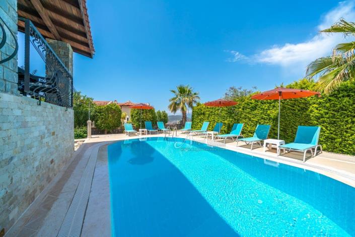 Image No.5-5 Bed Villa / Detached for sale