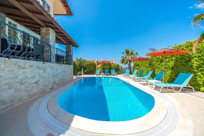 Image No.4-5 Bed Villa / Detached for sale