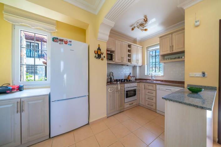 Image No.11-5 Bed Villa / Detached for sale