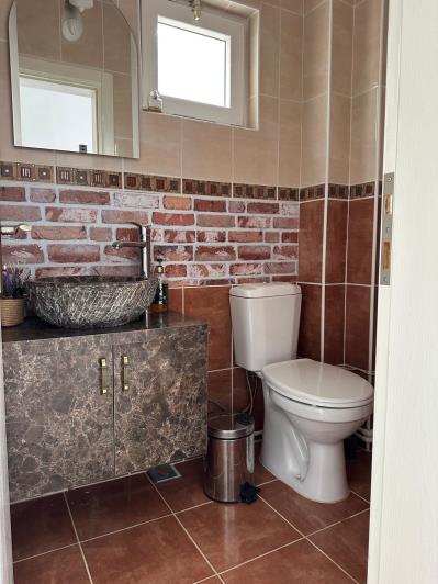 Image No.23-3 Bed Villa / Detached for sale