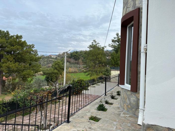 Image No.35-3 Bed Villa / Detached for sale