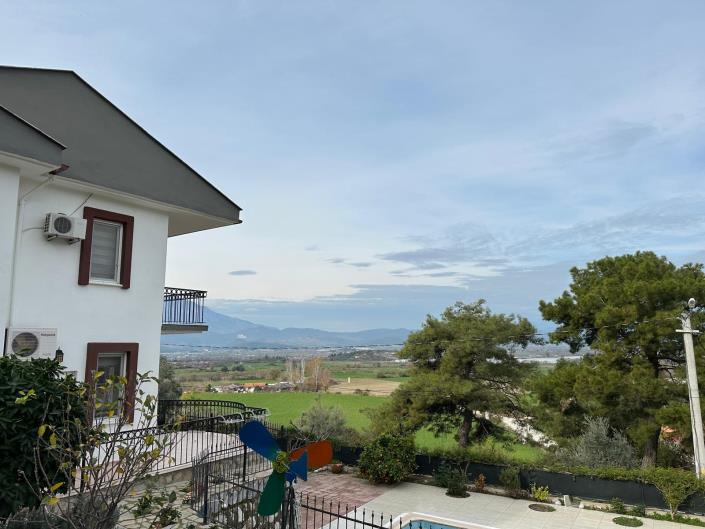 Image No.40-3 Bed Villa / Detached for sale