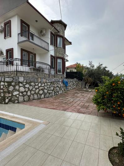 Image No.42-3 Bed Villa / Detached for sale