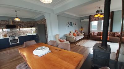 3_bed_villa_kadikoy_lounge_5