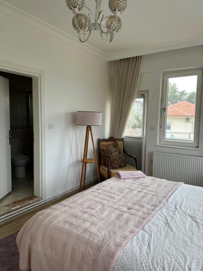 Image No.25-3 Bed Villa / Detached for sale