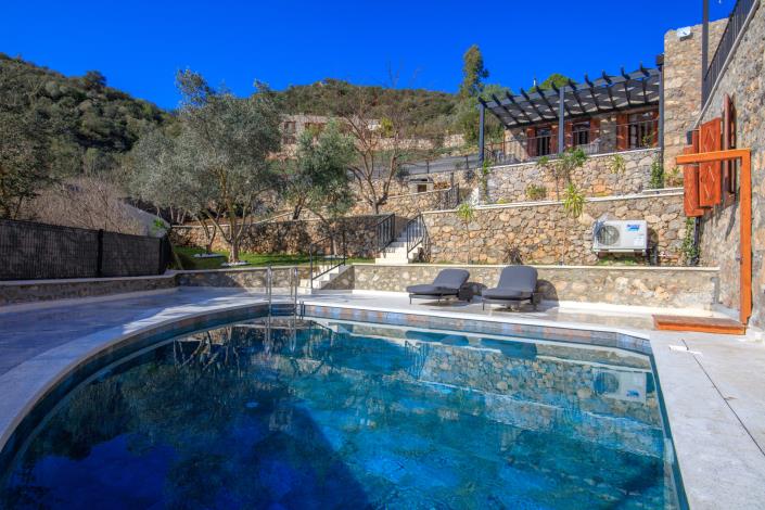 Image No.3-4 Bed Villa / Detached for sale