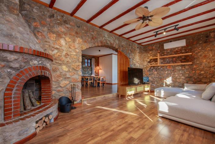 Image No.17-4 Bed Villa / Detached for sale