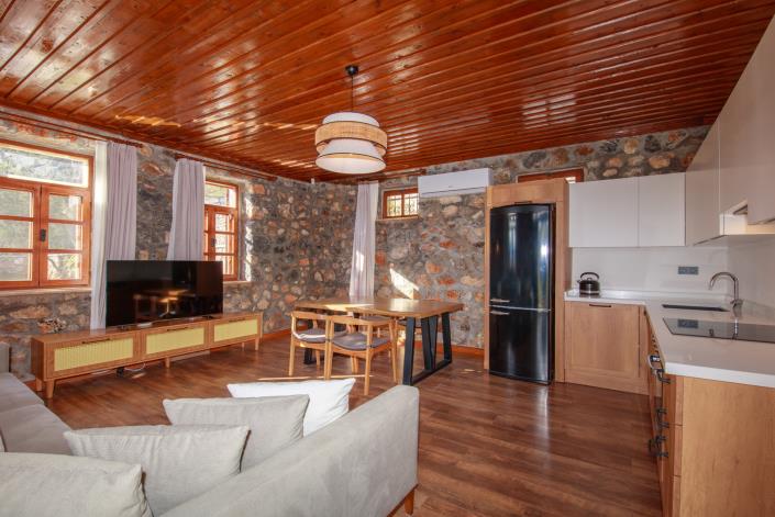 Image No.35-4 Bed Villa / Detached for sale