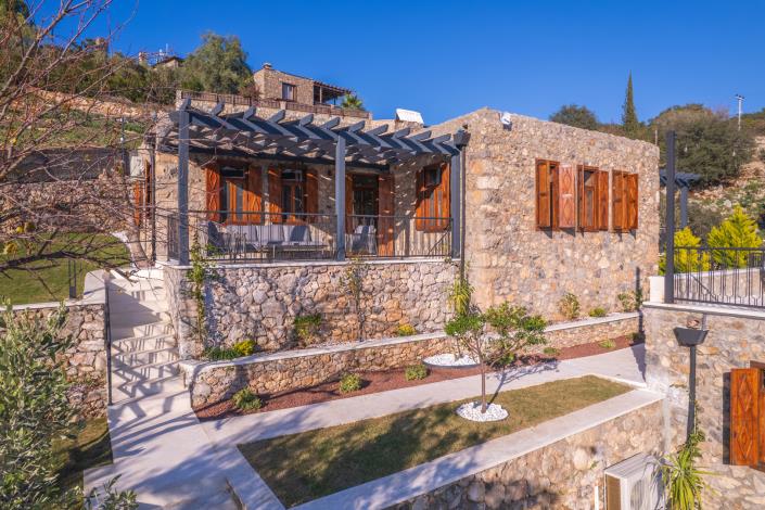 Image No.49-4 Bed Villa / Detached for sale