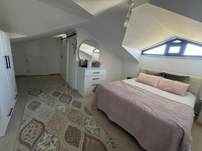 Image No.21-5 Bed Villa / Detached for sale