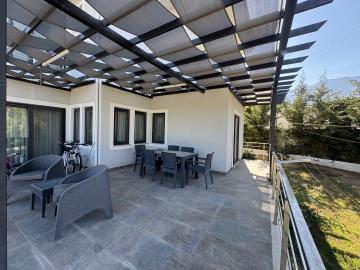 Media-40-9816C826-8D8C-4059-87FA-087ECDCFDA71