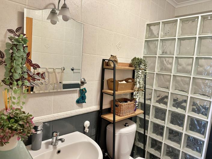 Image No.22-3 Bed Apartment for sale