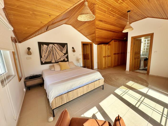 Image No.25-3 Bed Apartment for sale