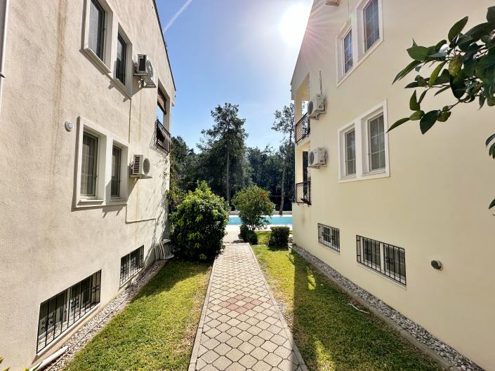 Image No.39-3 Bed Apartment for sale