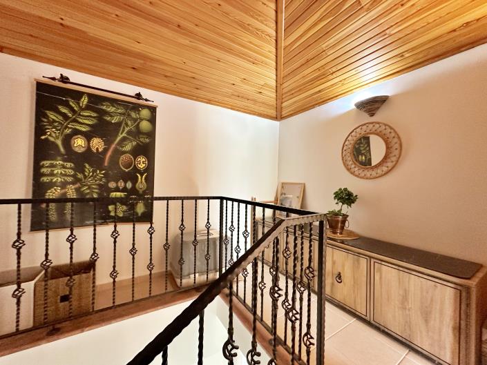 Image No.37-3 Bed Apartment for sale