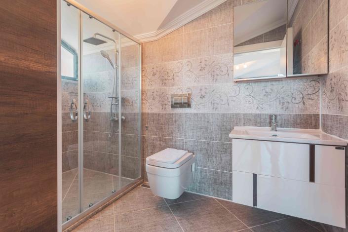 Image No.18-4 Bed Villa / Detached for sale