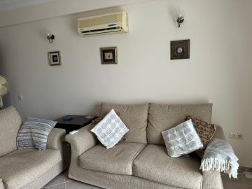 Olive-Grove-lounge-1