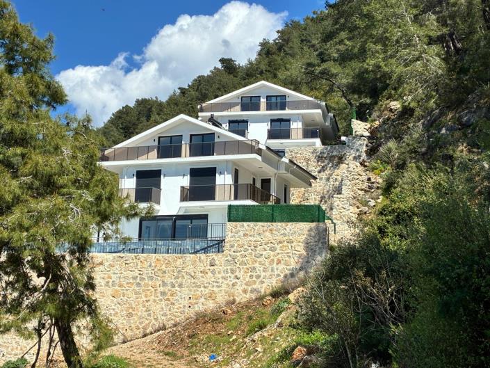 Image No.32-Villa / Détaché de 4 chambres à vendre à Faralya