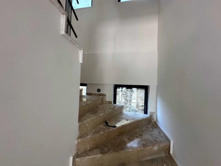 Image No.22-Villa / Détaché de 4 chambres à vendre à Faralya