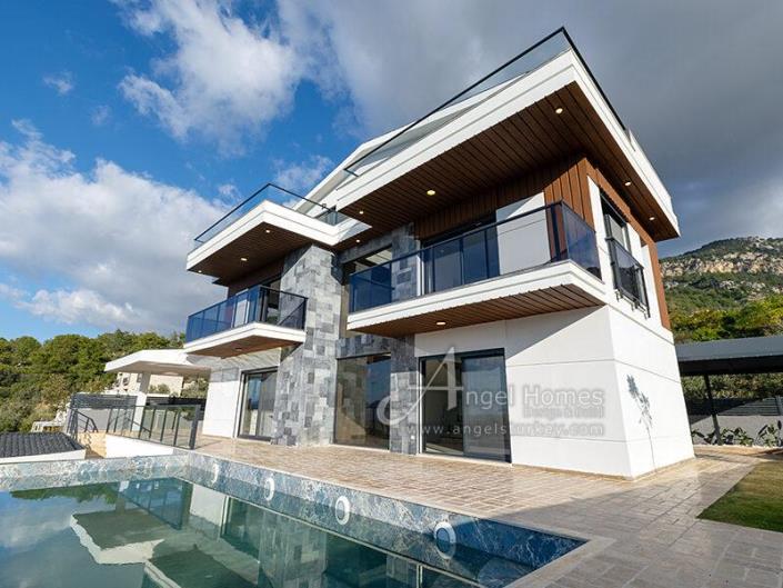 Image No.27-Villa / Détaché de 6 chambres à vendre à Faralya