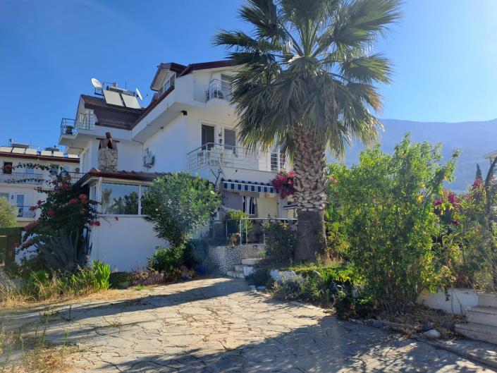 Image No.4-4 Bed Apartment for sale