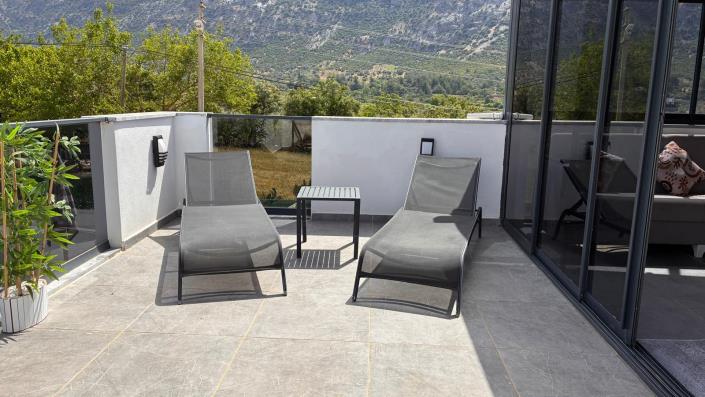 Image No.33-4 Bed Villa / Detached for sale