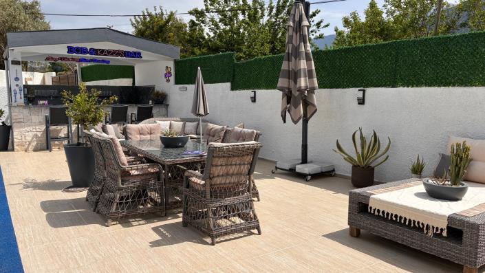 Image No.8-4 Bed Villa / Detached for sale