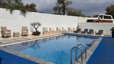 Saklikent-villa-swimming-pool